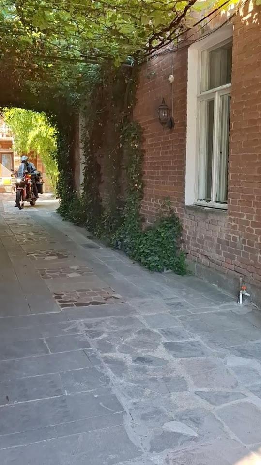 Tourist Hotel Akhaltsikhe  Exterior photo