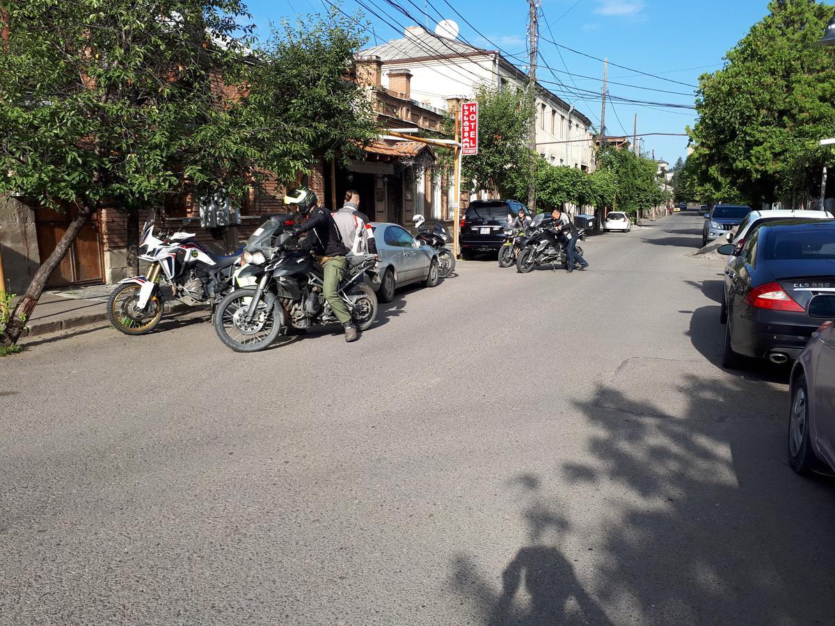 Tourist Hotel Akhaltsikhe  Exterior photo
